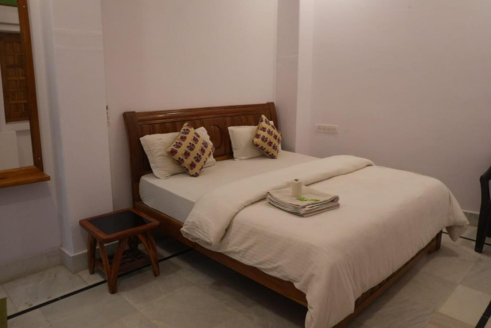 Ideal Guest House 斋沙默尔 外观 照片